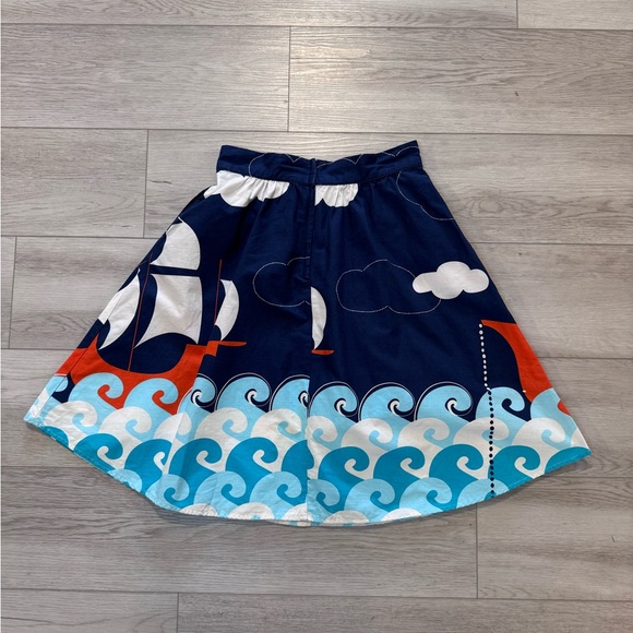 Retrolicious Mod Cloth Skirt Sz S Sailboat Waves Retro Rockabilly Pin Up Jenny - Picture 2 of 9